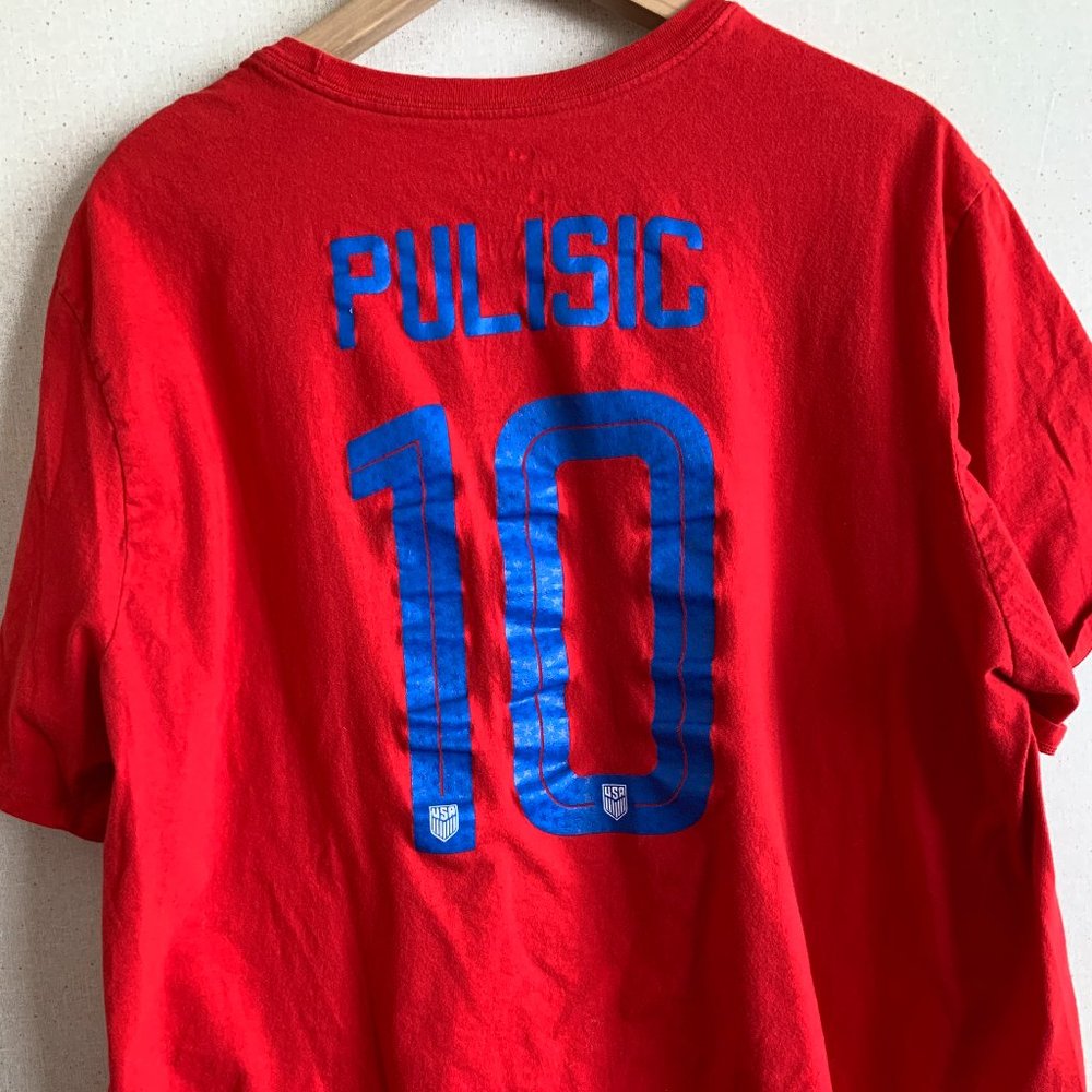 Men's Nike USMNT Pulisic Name and Number Red Tee